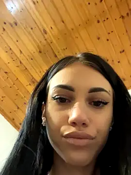 Snapshot of ilariea_girl chatting on 19, 10, 2025 ilariea girl online show from 19, 10, 2025