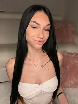 ilariea girl online show from 15, 3, 2026