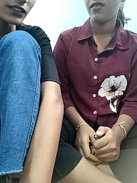 Unique girls90 online show from 10, 1, 2026