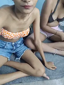 Unique girls90 online show from 24, 5, 2026