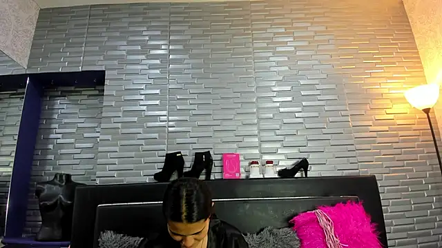 ChloeMorelli online show from 4, 10, 2025