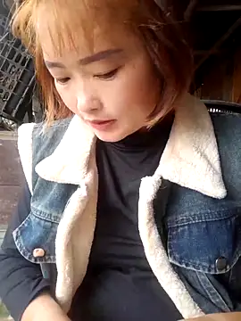 Snapshot of Bum_538 chatting on 15, 10, 2025 Bum 538 online show from 15, 10, 2025