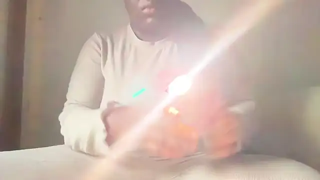 Snapshot of nanaisbackk chatting on 10, 10, 2025 nanaisbackk online show from 10, 10, 2025