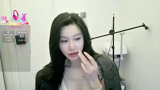Snapshot of LILIBB-2025 chatting on 20, 10, 2025 LILIBB-2025 online show from 20, 10, 2025