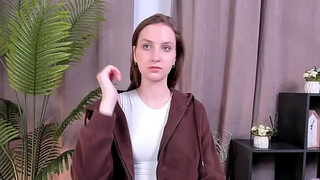 Snapshot of AshleyCristina chatting on 1, 10, 2025 AshleyCristina online show from 1, 10, 2025