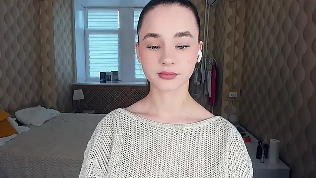 Snapshot of JinnyMcie chatting on 19, 10, 2025 JinnyMcie online show from 19, 10, 2025