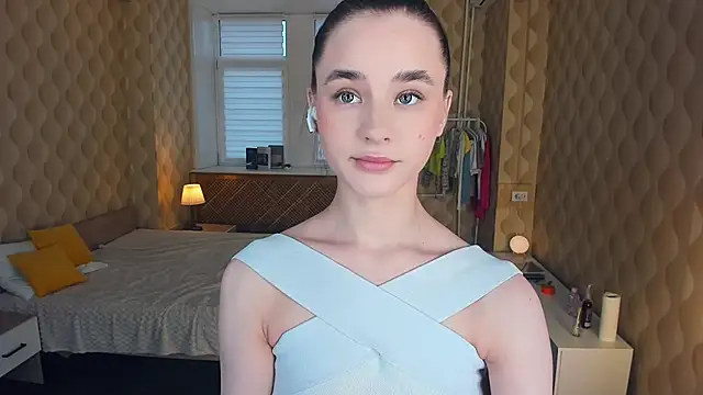 Snapshot of JinnyMcie chatting on 31, 10, 2025 JinnyMcie online show from 31, 10, 2025