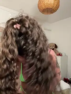 Snapshot of Martyca_Beee chatting on 26, 3, 2026 Martyca Beee online show from 26, 3, 2026