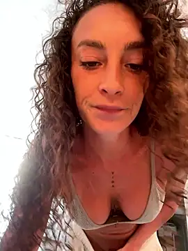 Martyca Beee online show from 10, 5, 2026
