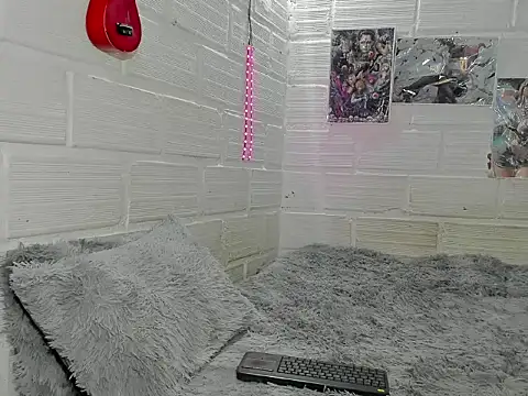 Snapshot of Daniell_007 chatting on 16, 10, 2025 Daniell 007 online show from 16, 10, 2025