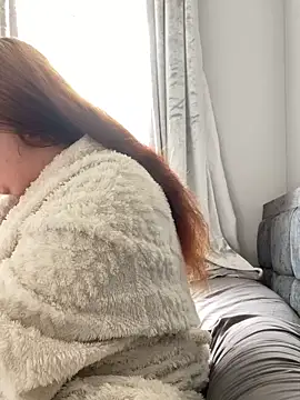 MadelineLeah online show from 14, 6, 2026