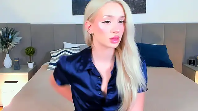 Snapshot of SugarWhisper chatting on 29, 11, 2025 SugarWhisper online show from 29, 11, 2025