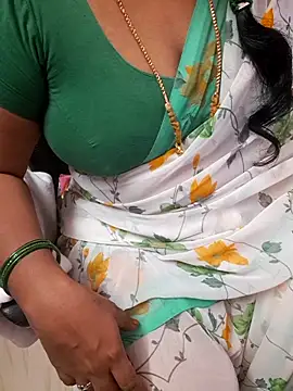 Snapshot of Tamil_Ammani chatting on 10, 10, 2025 Tamil Ammani online show from 10, 10, 2025