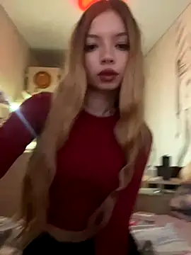  Siennaaa  online show from 20, 10, 2025