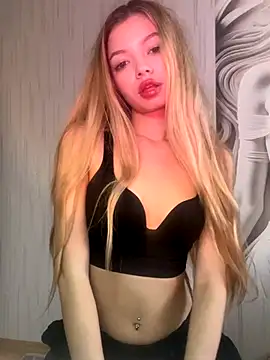  Siennaaa  online show from 4, 11, 2025