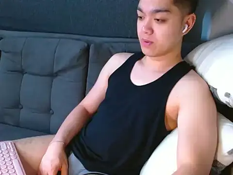 Snapshot of JayKarLo chatting on 22, 3, 2026 JayKarLo online show from 22, 3, 2026