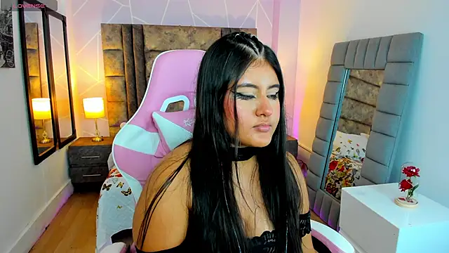 AnnaSwift  online show from 25, 11, 2025