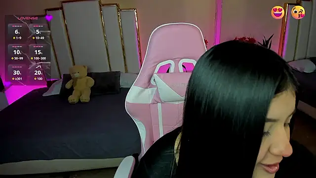 Snapshot of AnnaSwift_ chatting on 23, 2, 2026 AnnaSwift online show from 23, 2, 2026