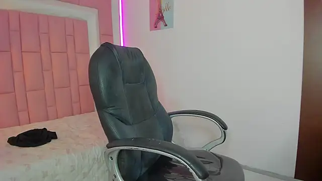 Klaret Toy online show from 3, 12, 2025