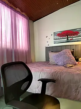 Snapshot of Antonella__b chatting on 7, 1, 2026 Antonella b online show from 7, 1, 2026