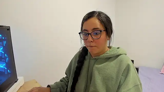 Venus cat  online show from 23, 10, 2025