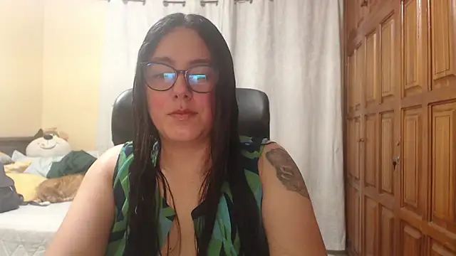 Venus cat  online show from 1, 5, 2026
