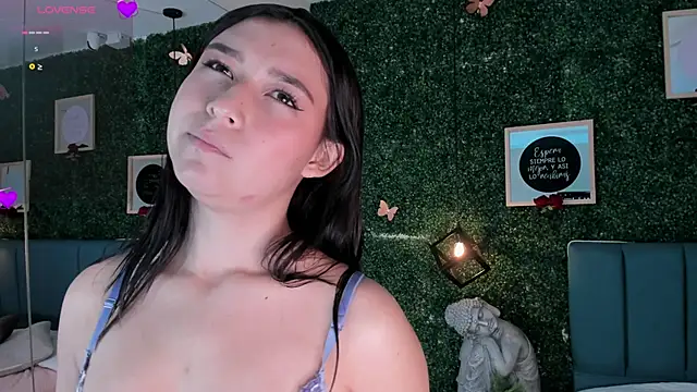 Rubyvixxen  online show from 31, 10, 2025