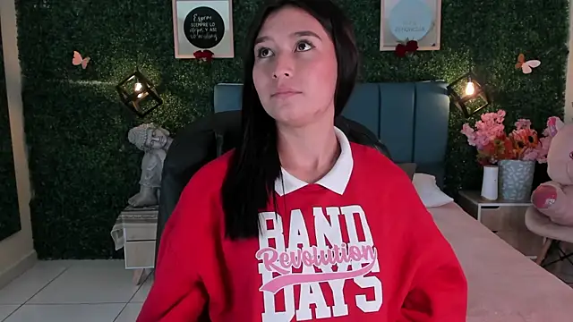 Rubyvixxen  online show from 1, 11, 2025