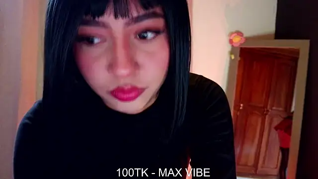 Snapshot of emma_web_ chatting on 11, 3, 2026 emma web online show from 11, 3, 2026