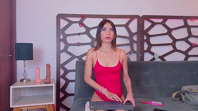 ashley jonee online show from 11, 2, 2026