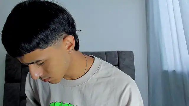 Snapshot of Anthony_carter chatting on 3, 11, 2025 Anthony carter online show from 3, 11, 2025