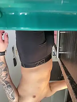 Snapshot of jeff2995_ chatting on 4, 10, 2025 jeff2995 online show from 4, 10, 2025