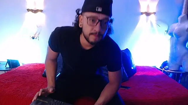 Ethan w12 online show from 5, 10, 2025