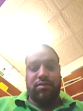 Snapshot of Shoketrafiq chatting on 14, 4, 2026 Shoketrafiq online show from 14, 4, 2026