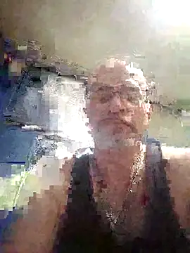 Snapshot of Curious9884 chatting on 13, 7, 2026 Curious9884 online show from 13, 7, 2026