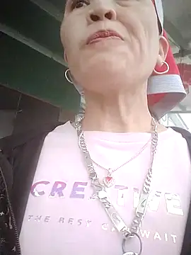 Snapshot of meo-meo00 chatting on 24, 10, 2025 meo-meo00 online show from 24, 10, 2025