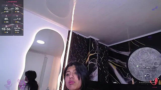 Snapshot of Karol_Lorens1 chatting on 3, 10, 2025 Karol Lorens1 online show from 3, 10, 2025