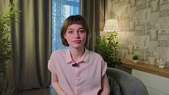 PaulaDauge online show from 6, 10, 2025