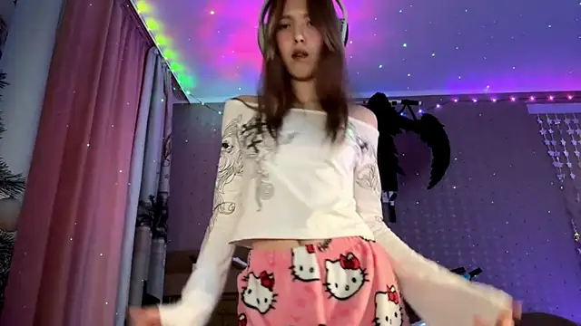 Snapshot of Jerrieberry chatting on 8, 10, 2025 Jerrieberry online show from 8, 10, 2025