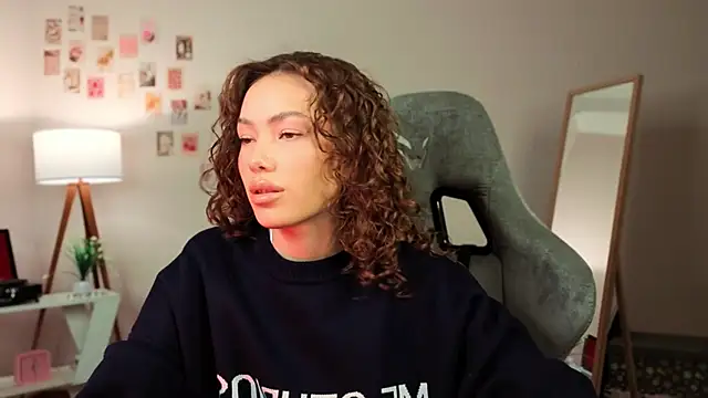 branchwithflowerss online show from 19, 12, 2025