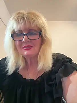 BoloshkaBlonda online show from 5, 10, 2025