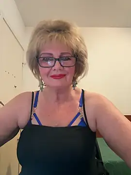 Snapshot of BoloshkaBlonda chatting on 9, 7, 2026 BoloshkaBlonda online show from 9, 7, 2026