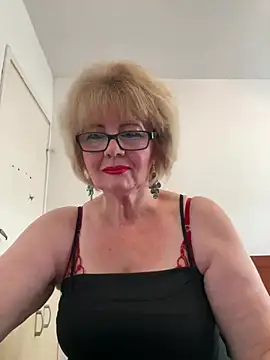 Snapshot of BoloshkaBlonda chatting on 12, 7, 2026 BoloshkaBlonda online show from 12, 7, 2026