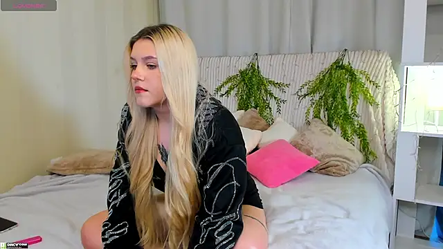 Malisha kiss online show from 23, 10, 2025