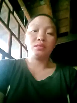 Snapshot of Minkine022 chatting on 15, 10, 2025 Minkine022 online show from 15, 10, 2025