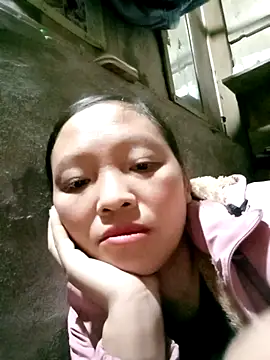 Snapshot of Minkine022 chatting on 13, 11, 2025 Minkine022 online show from 13, 11, 2025