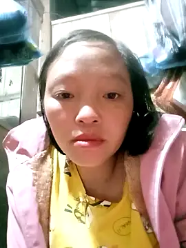 Snapshot of Minkine022 chatting on 17, 11, 2025 Minkine022 online show from 17, 11, 2025