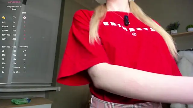 Snapshot of PocketDollX chatting on 20, 3, 2026 PocketDollX online show from 20, 3, 2026