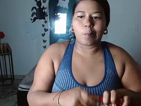 Snapshot of Ebony_luna chatting on 29, 10, 2025 Ebony luna online show from 29, 10, 2025