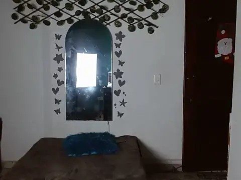 Snapshot of Ebony_luna chatting on 12, 1, 2026 Ebony luna online show from 12, 1, 2026